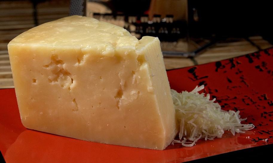 גבינת פרמזן