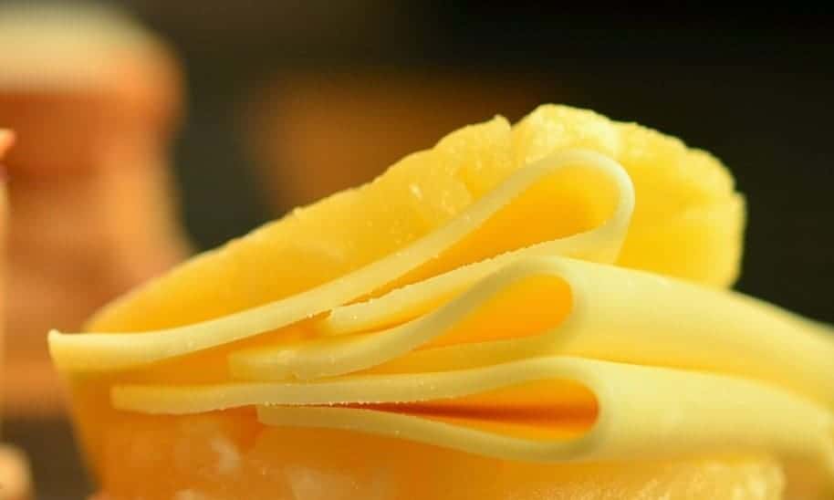 גבינה צהובה עמק