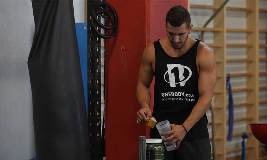 תפריט חיטוב לגברים ששוקלים כ-90 ק"ג