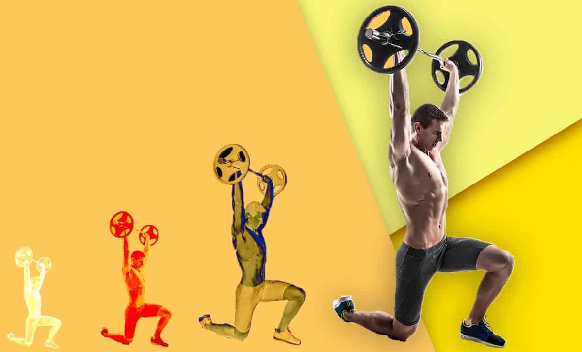 גבר שרירי מרים מוט עם משקולות ומבצע אימון שרירי ליבה