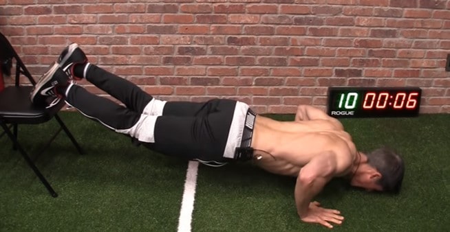 שכיבת שמיכה בשיפוע לאימון ביתי