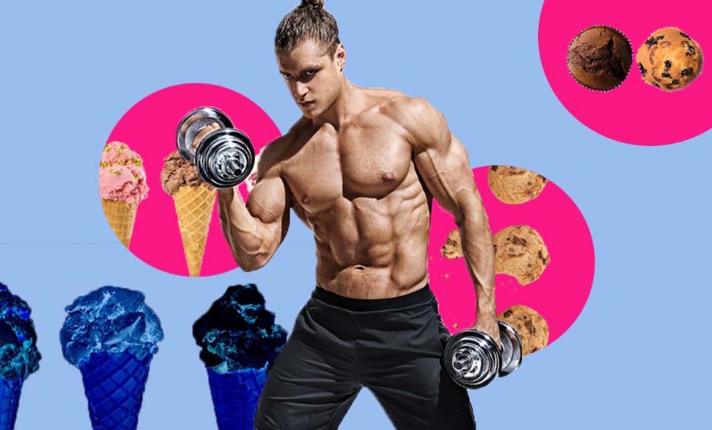 גבר שרירי בלי חולצה על רקע של גלידות עוגיות ומאפינס