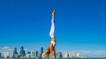 עמידת ידיים