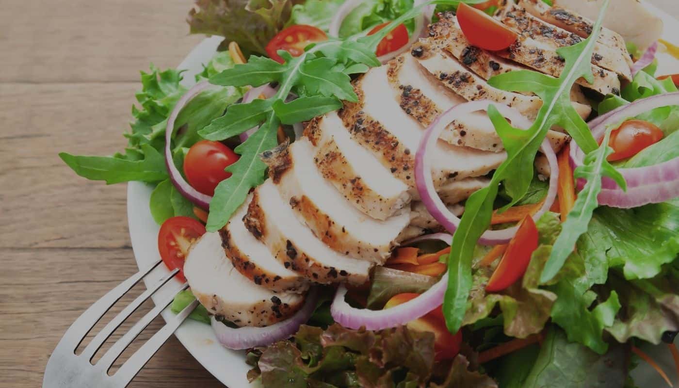 סלט חזה עוף